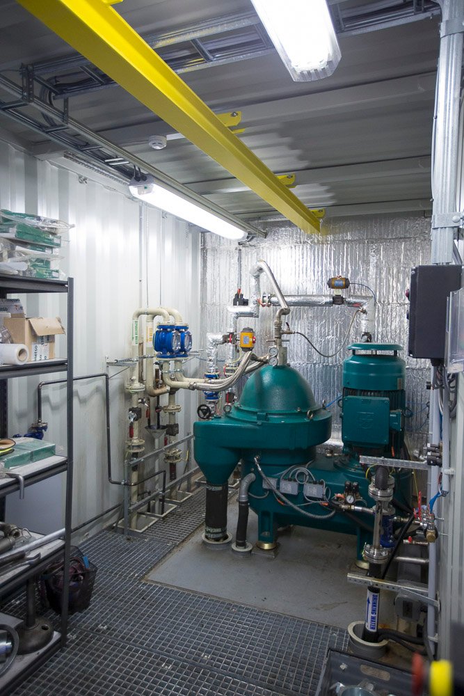 Treatment facility for pumped oily waste